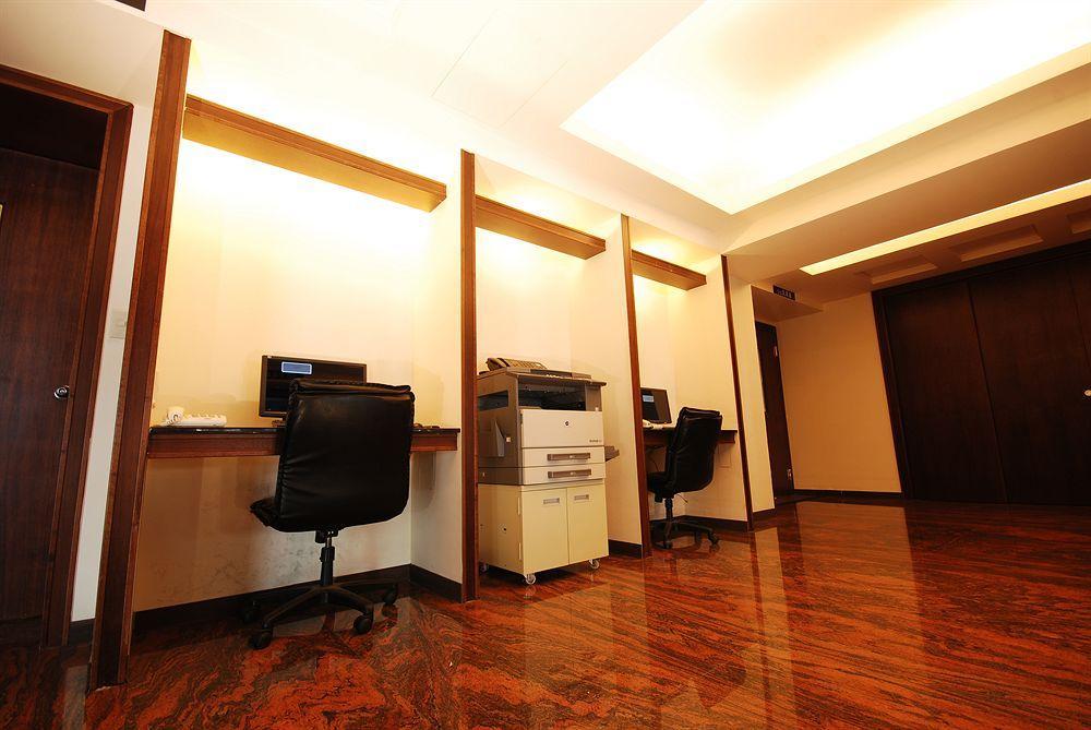 The Enterpriser Hotel Taichung Dış mekan fotoğraf