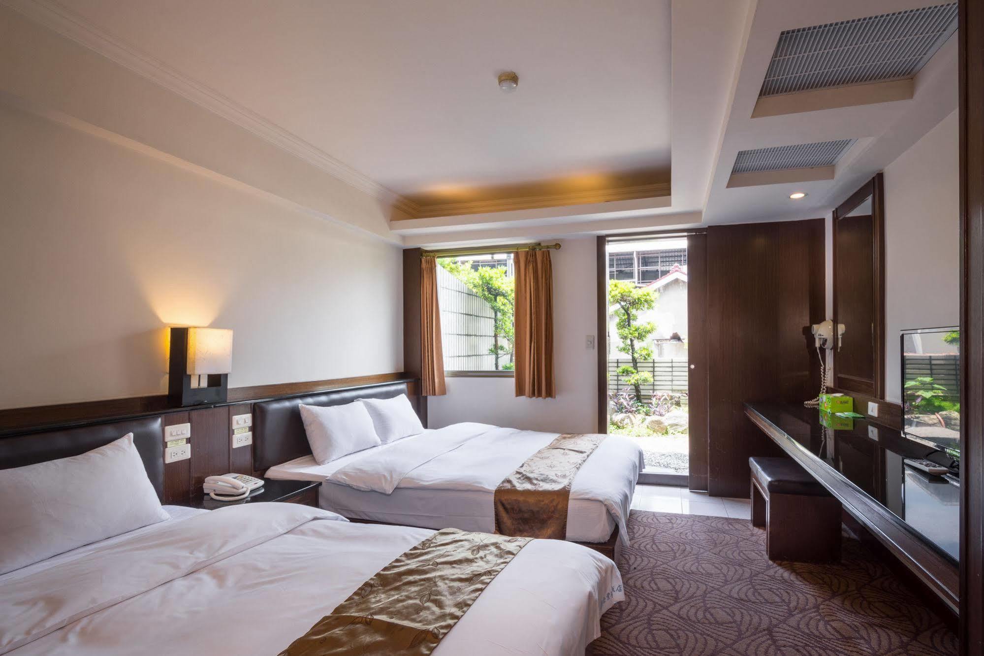 The Enterpriser Hotel Taichung Dış mekan fotoğraf