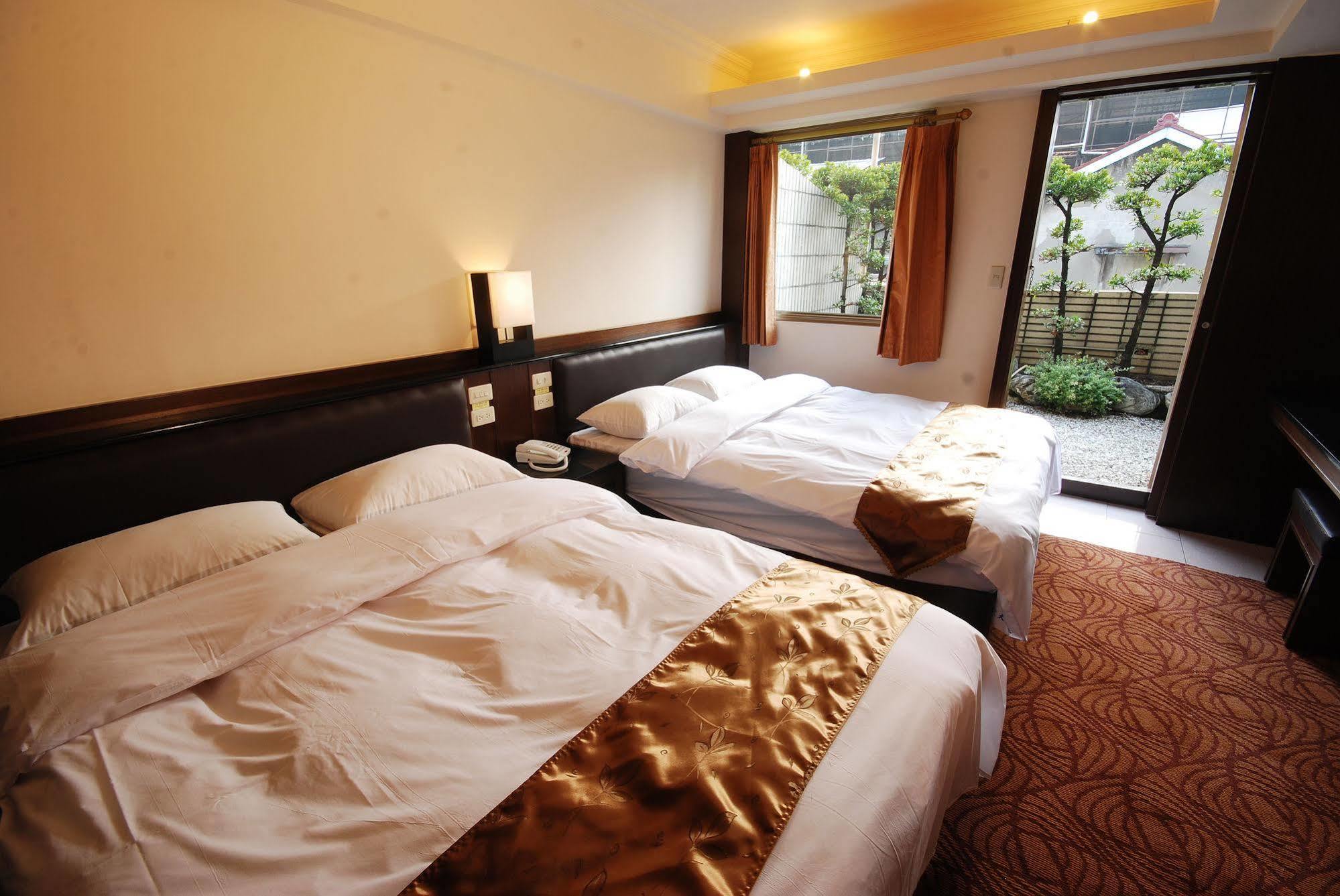 The Enterpriser Hotel Taichung Dış mekan fotoğraf