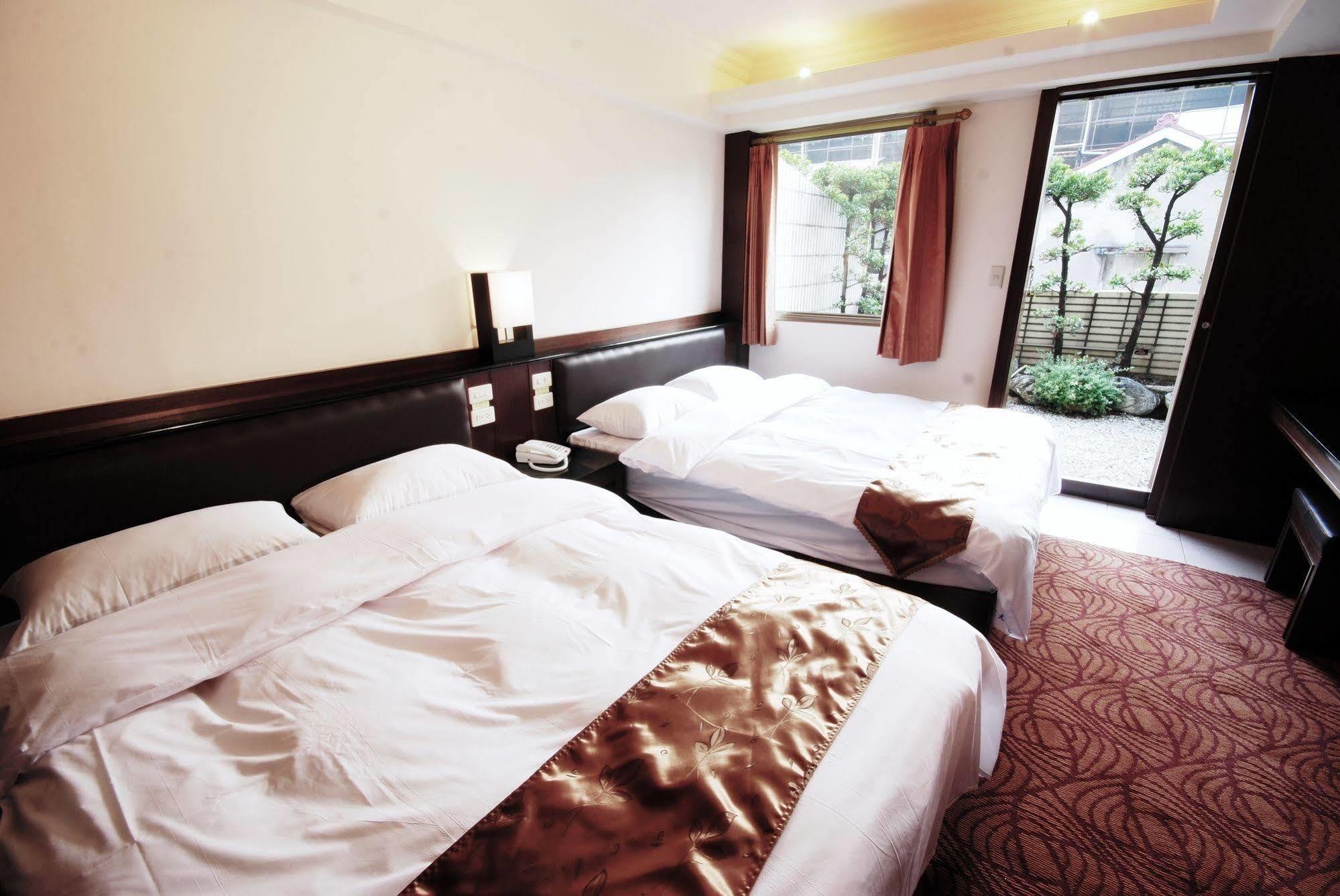 The Enterpriser Hotel Taichung Dış mekan fotoğraf