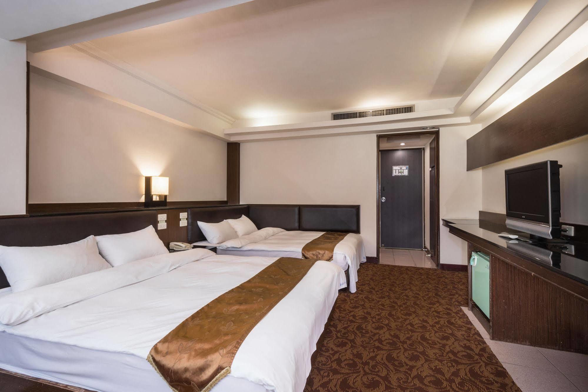 The Enterpriser Hotel Taichung Dış mekan fotoğraf