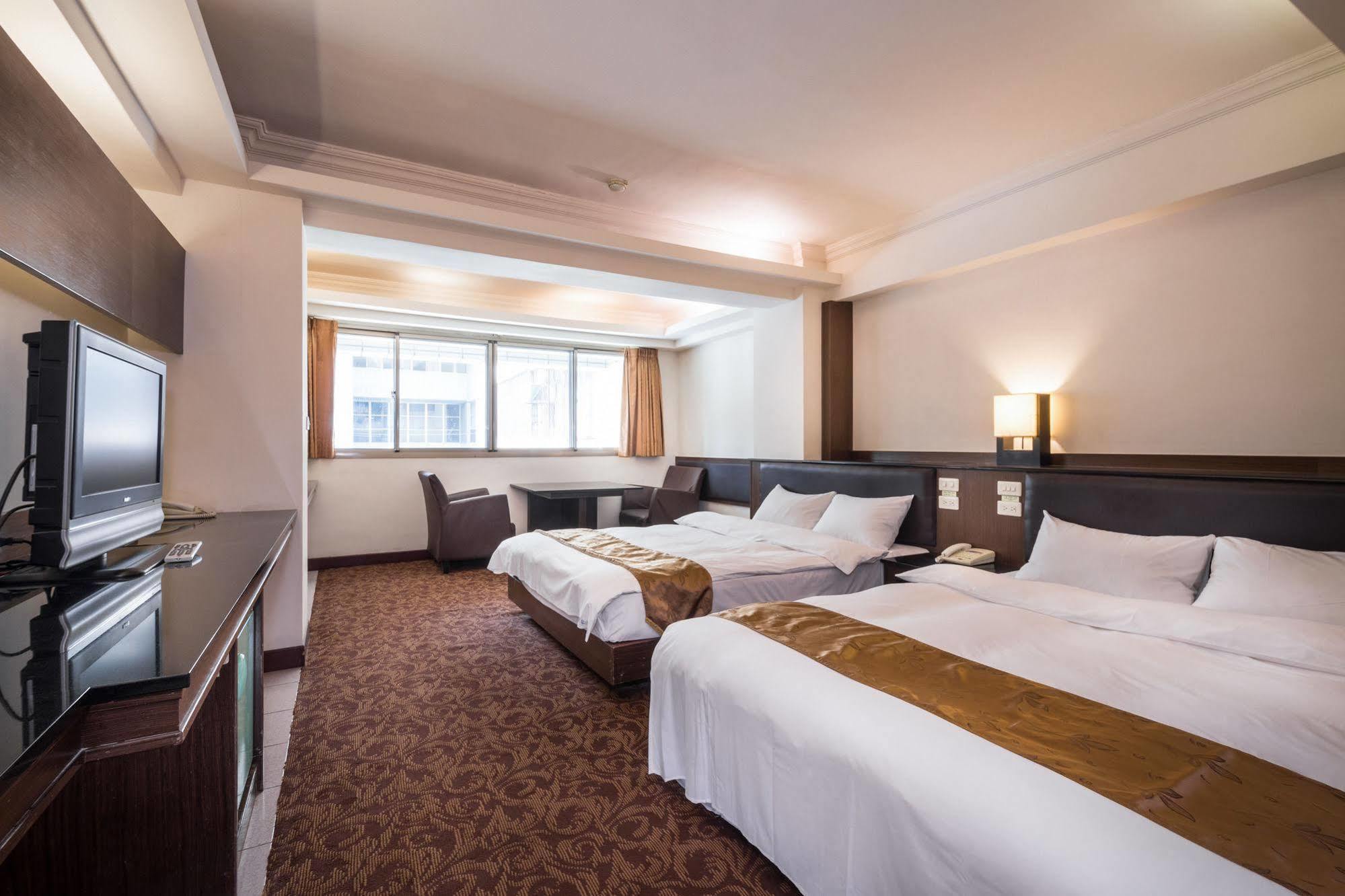 The Enterpriser Hotel Taichung Dış mekan fotoğraf